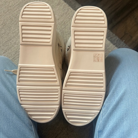 MONCLER Best-Selling Natural Darling Snow Boots Sz 38 NIB $960!! - Picture 7 of 8